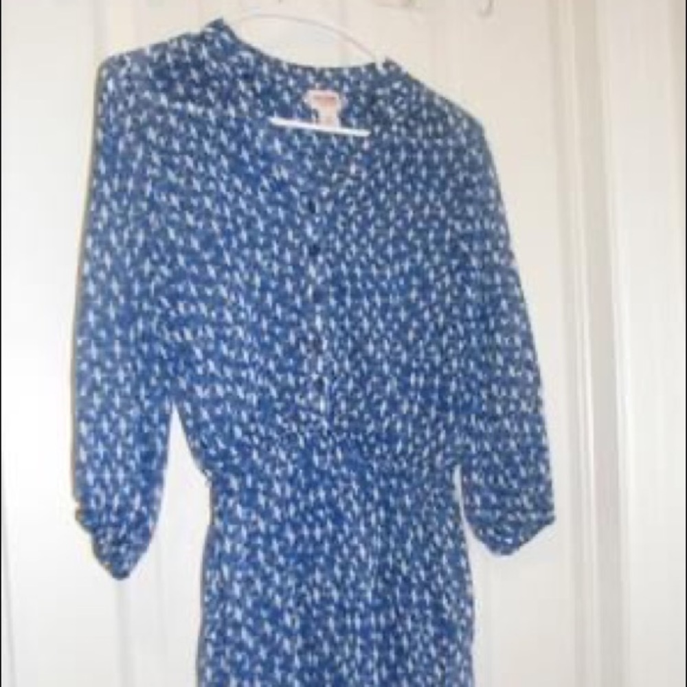 Woman’s blouse